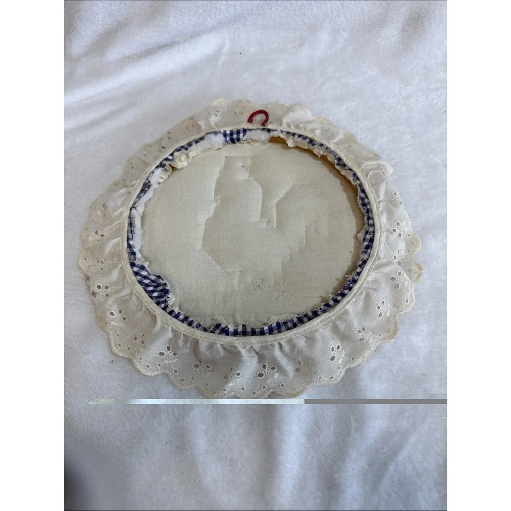 Vintage Rooster Embroidery Hoop Wall Art Blue Gingham‎ Eyelet Lace Trim 10